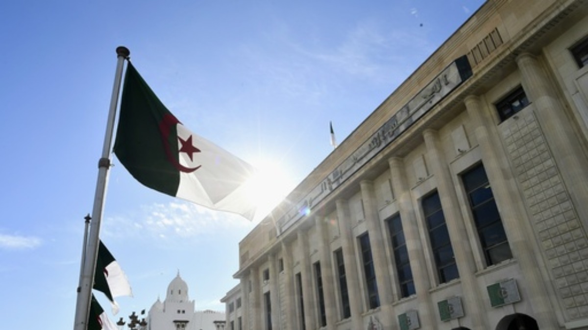 Alžir proglasio francusku kolonizaciju zločinom: Poziv na izvinjenje i reparacije