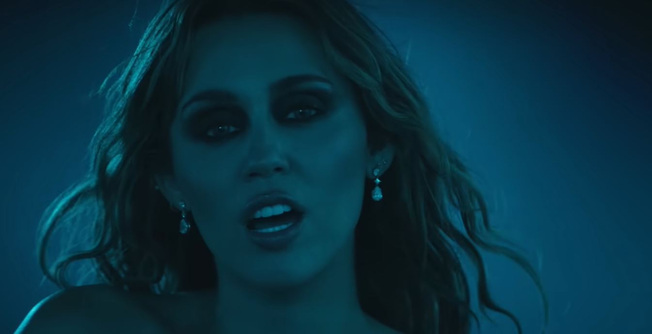 Majli Sajrus na Oskaru: Pjesme za filmove kao novi poslovni potez