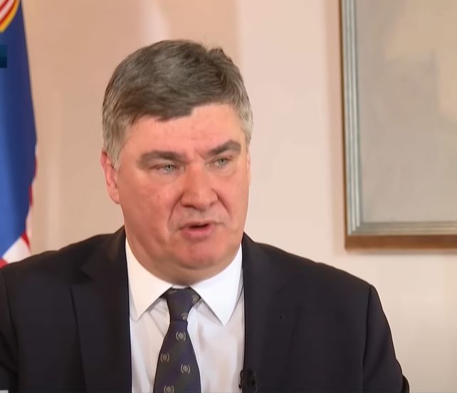 Milanovićeva božićna poruka: Poziv na mir u vremenima nesigurnosti