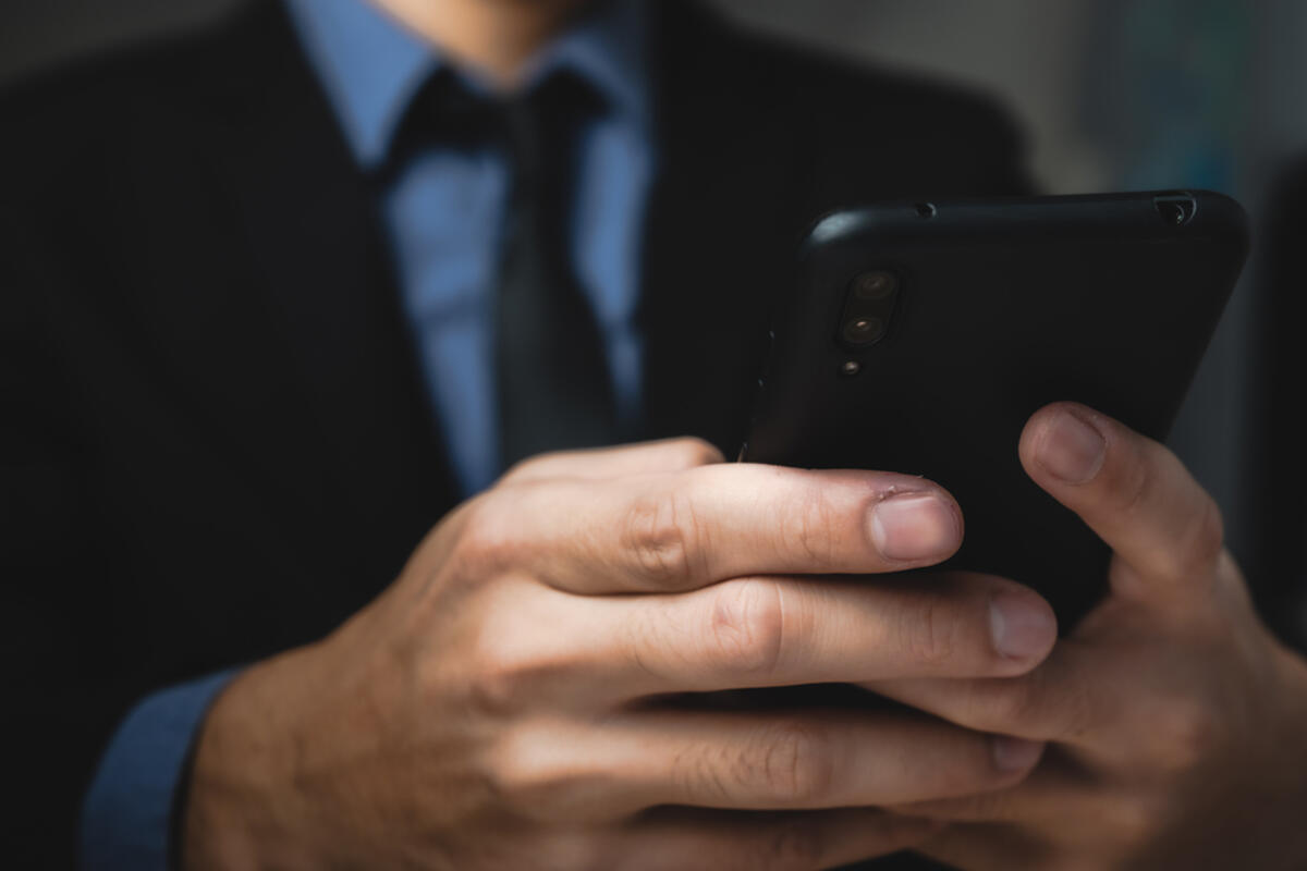 Praznična sezona donosi povećan rizik od prevara: Kako se zaštititi?