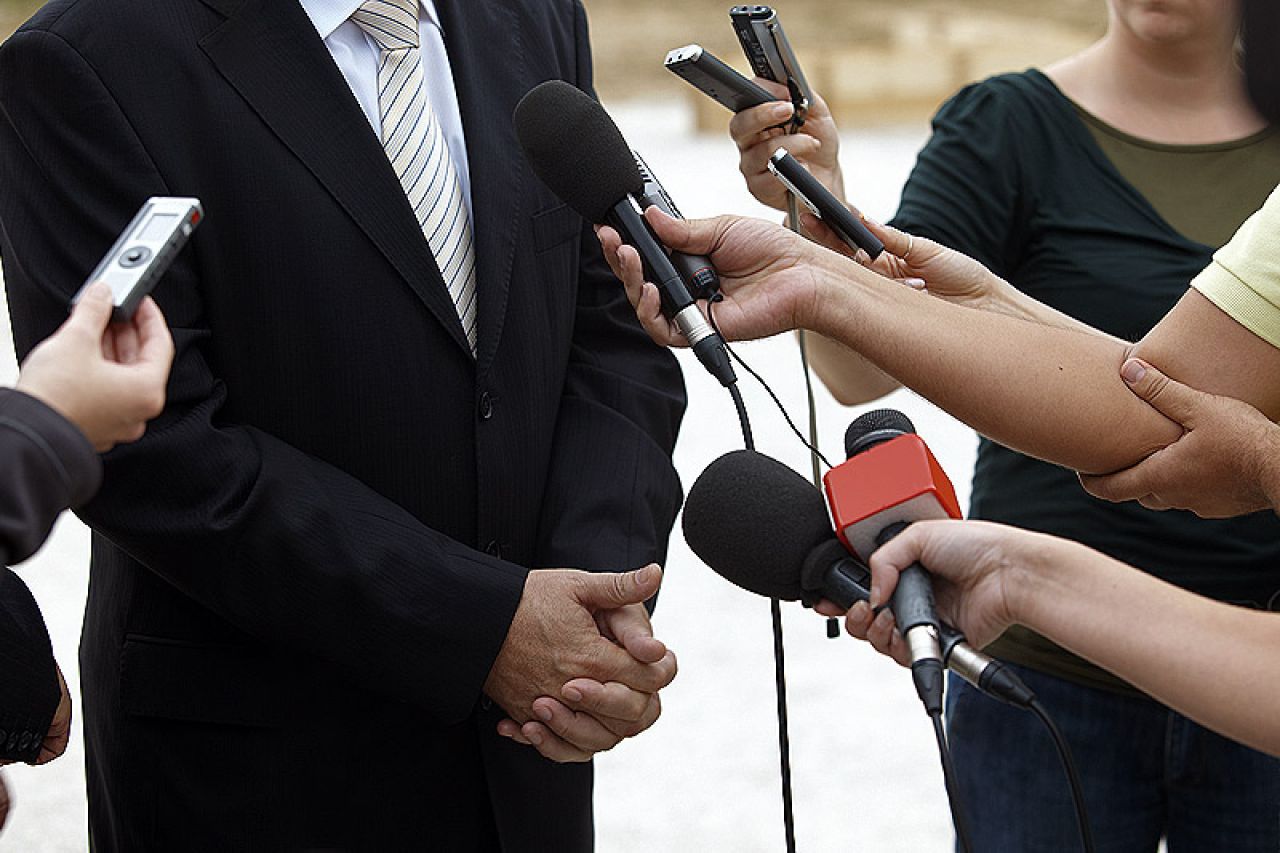 Srbija pred izazovima: Napadi na novinare u porastu