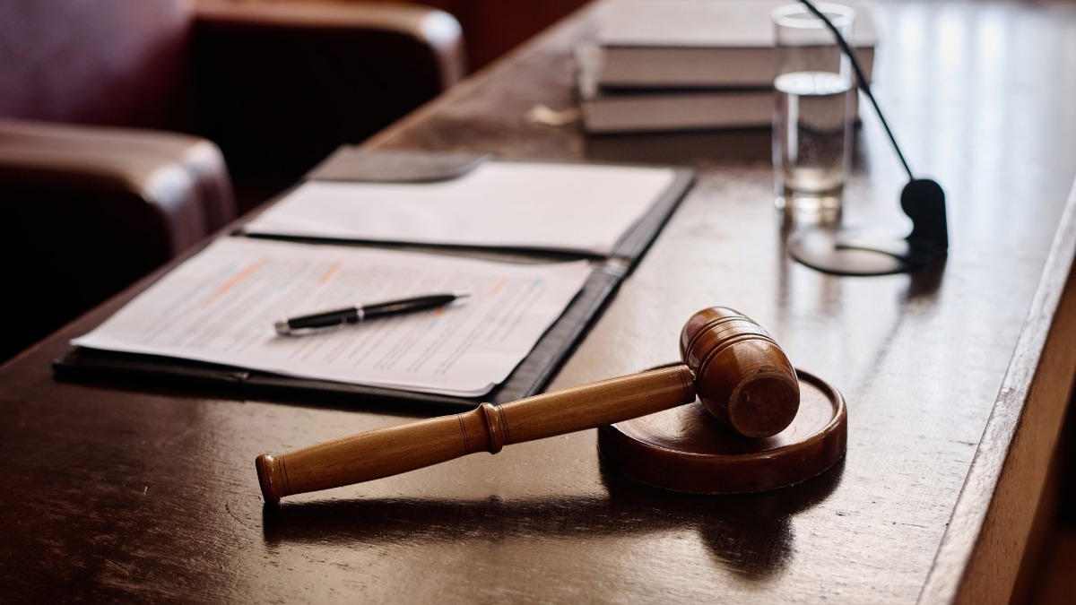 Sveštenik na meti lažnih optužbi: Advokat reaguje na prijave