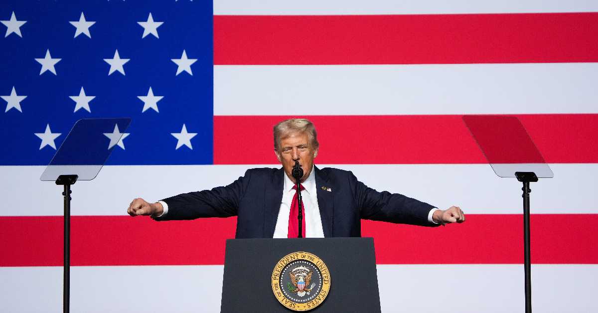 Tvitovi Donalda Trampa: Napadi na 'Njujork Tajms' kao neprijatelja naroda