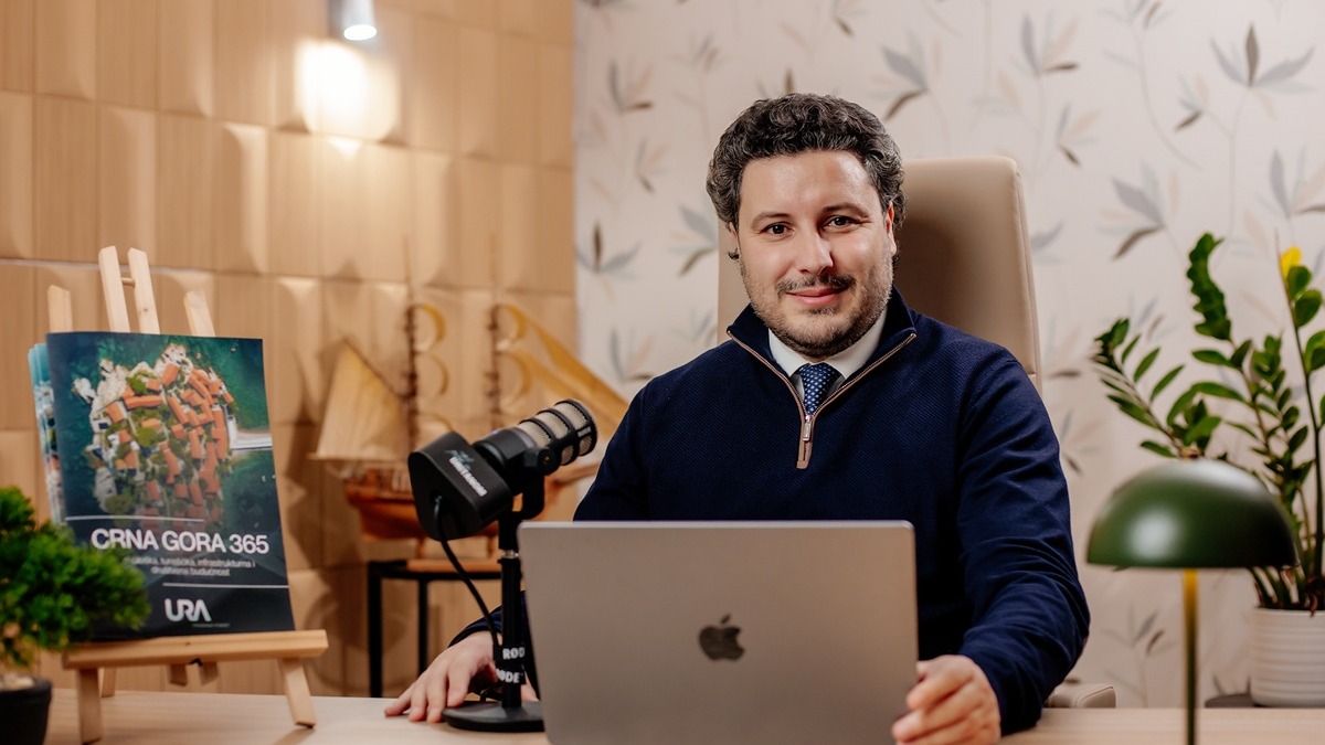 Abazović optužuje DPS za zaštitu Đukanovićevih interesa kroz budžet Budve