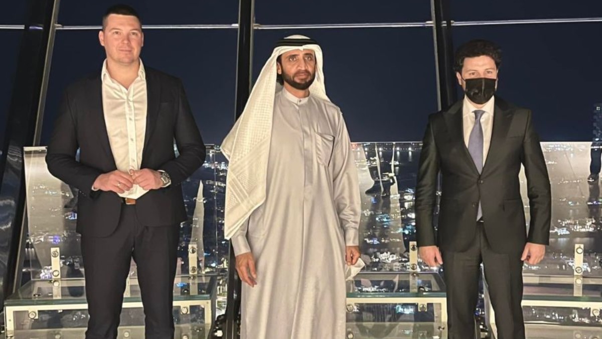 Abazovićev put u Dubai ponovo na meti kritika: MANS zahtijeva reviziju