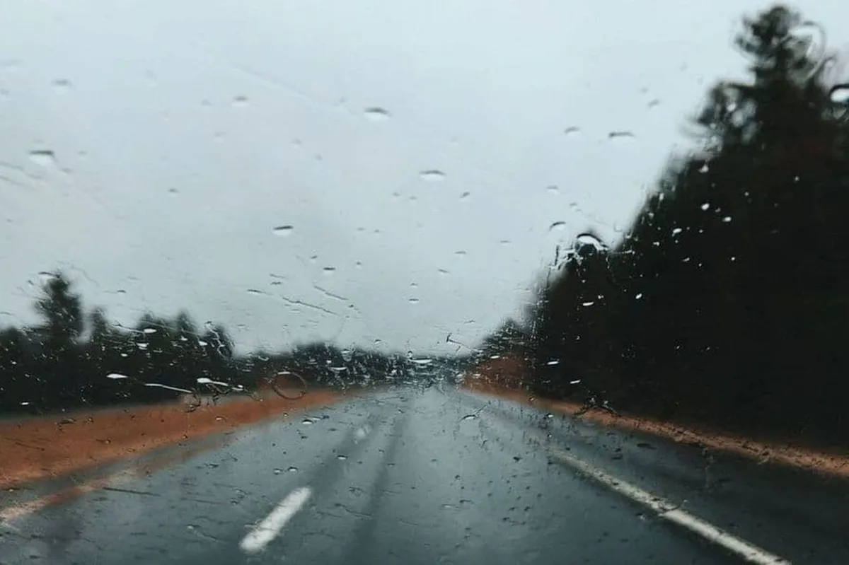 AMSCG: Kolovozi mokri, oprez neophodan zbog odrona i smanjene vidljivosti