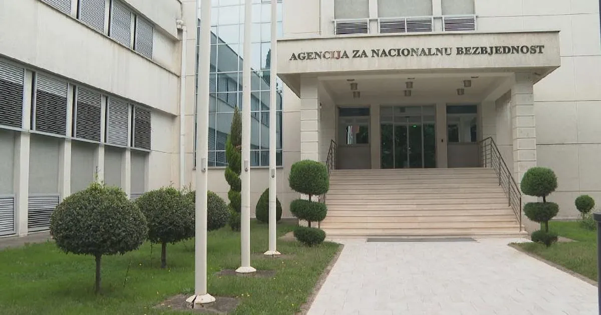 ANB odbacuje vezu sa objavama privatnih prepiski i videa