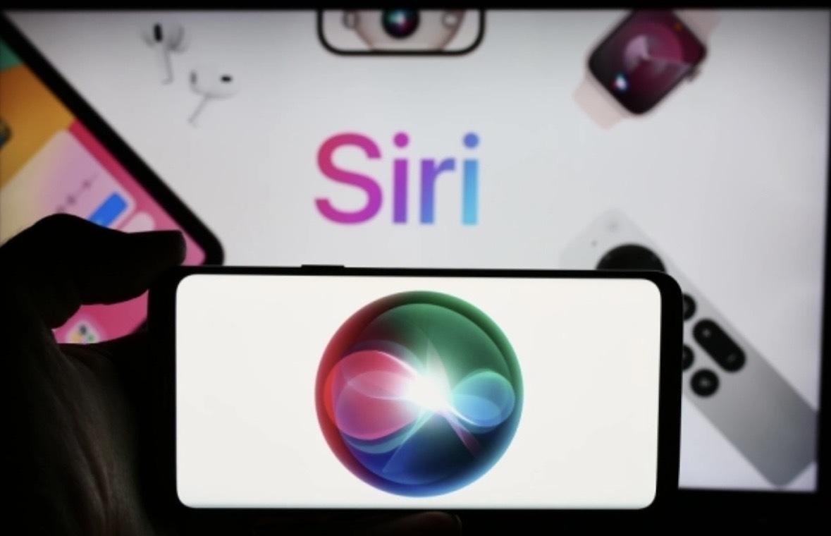 Apple unapređuje Siri u napredni AI četbot