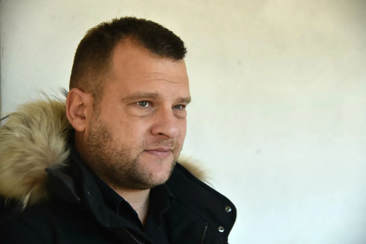 Asanović završio fakultet za godinu dana