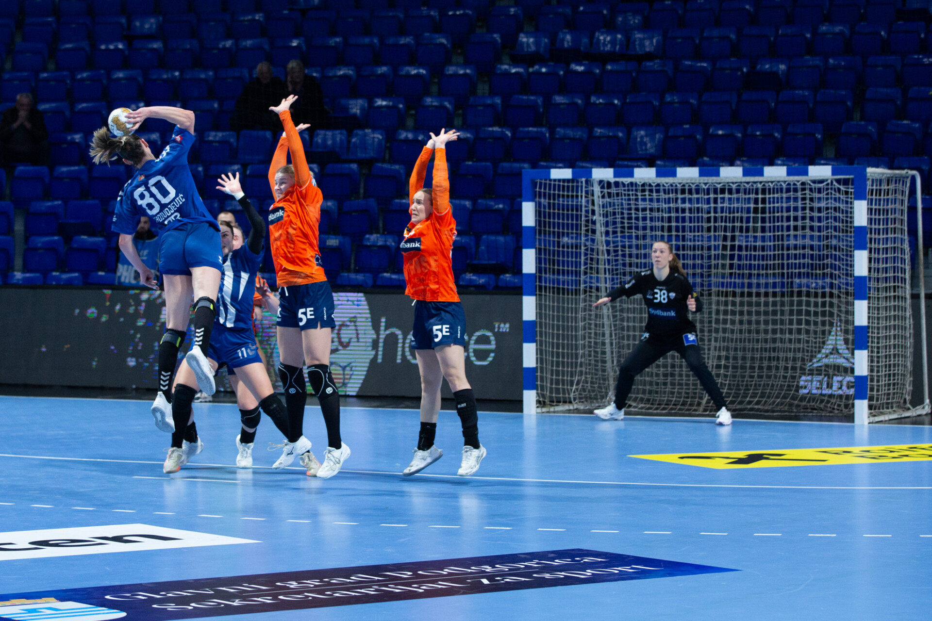 Budućnost se priprema za ključnu utakmicu protiv Glorije