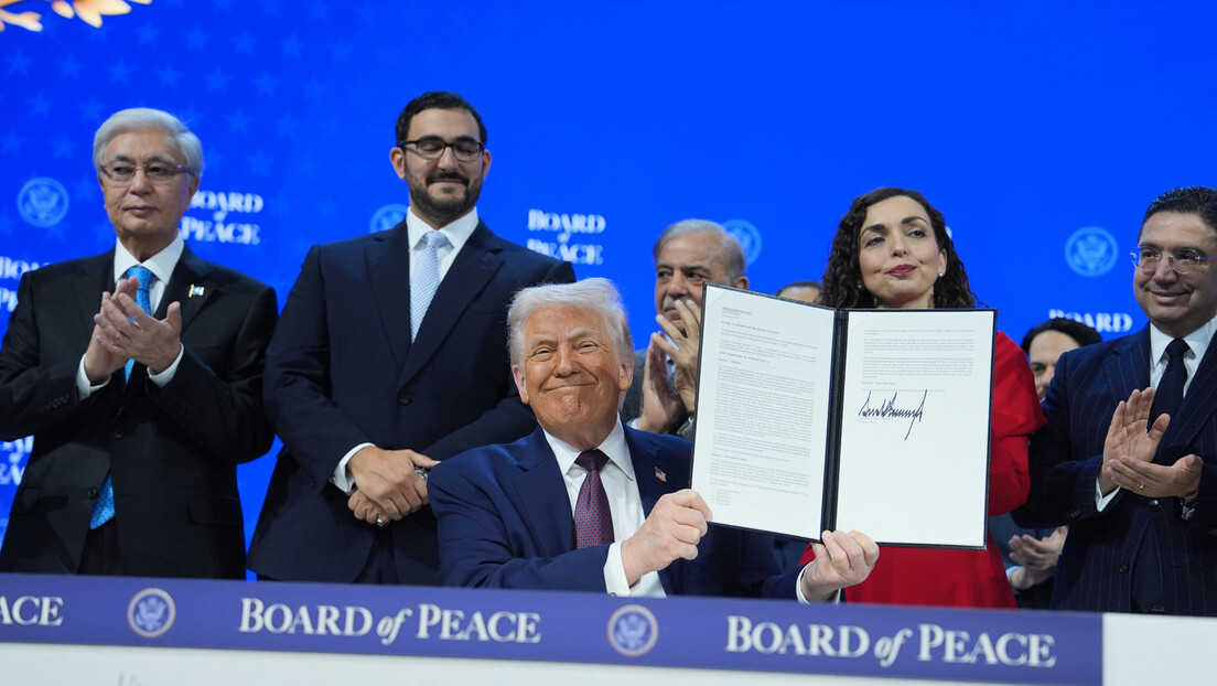 Davos: Osnovan Odbor za mir pod vođstvom Donalda Trampa