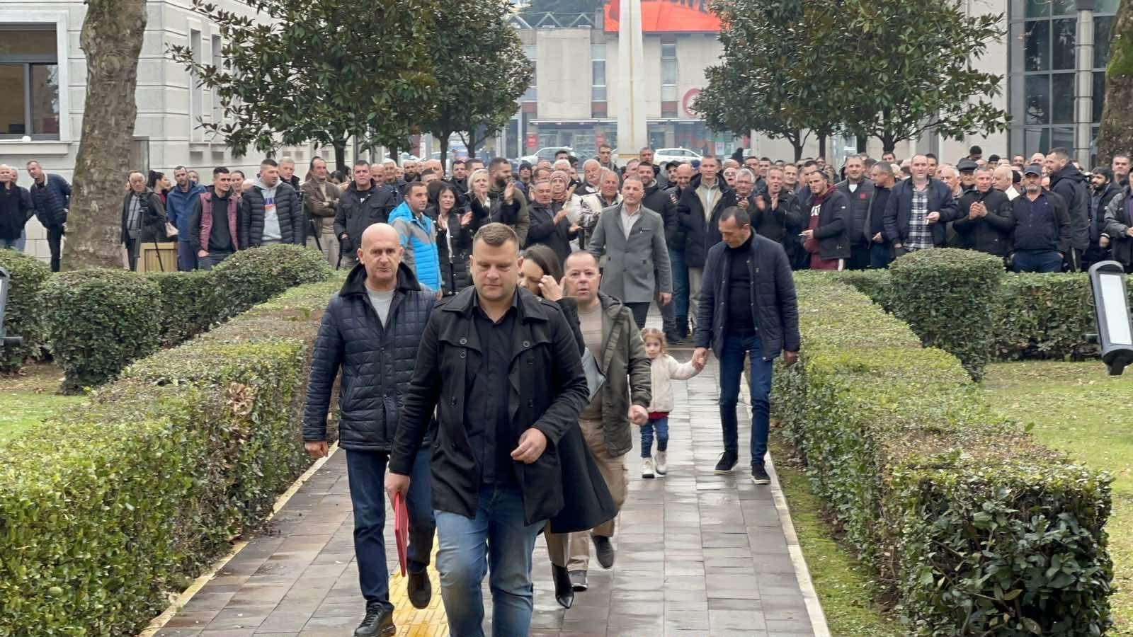 Delegacija Opštine Zeta predala odluku o zabrani gradnje u Podgorici