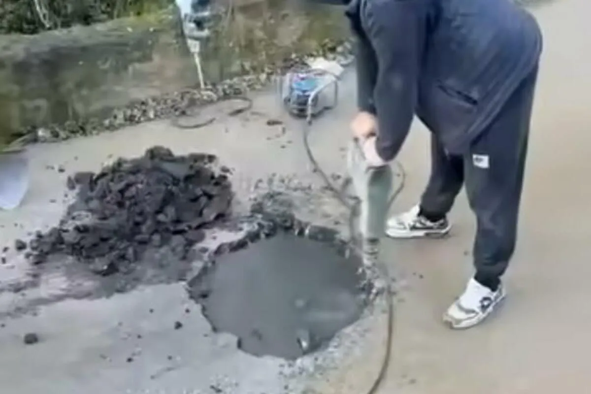 Đukić: Vodovod mora razbiti saobraćajnicu zbog prekrivenih šahti