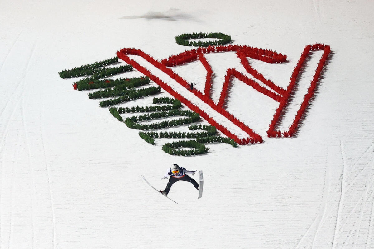 Domen Prevc zlatni junak skijaških letova u Oberstdorfu