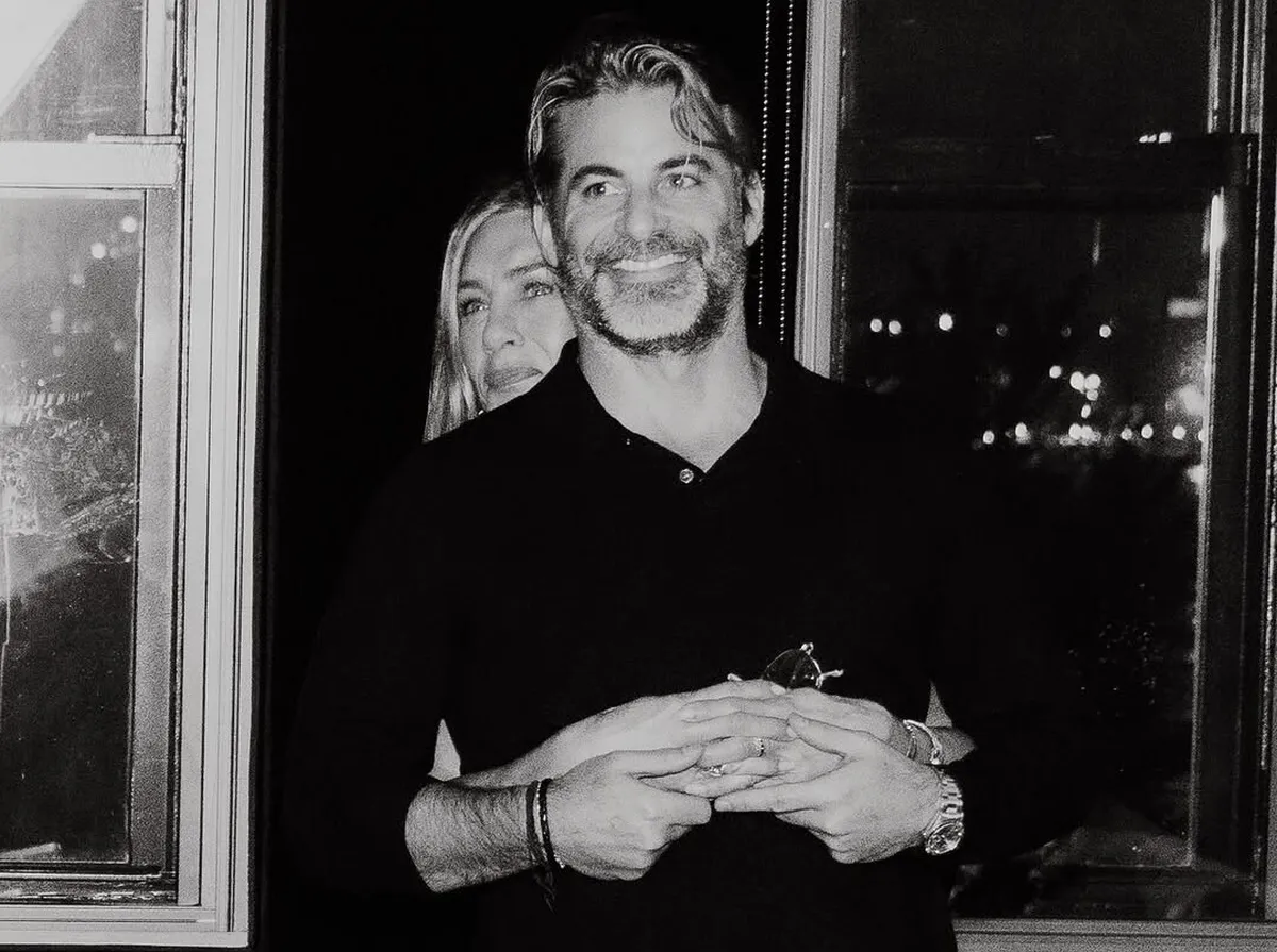 Džim Kertis otkriva kako je započeo romansu sa Dženifer Aniston