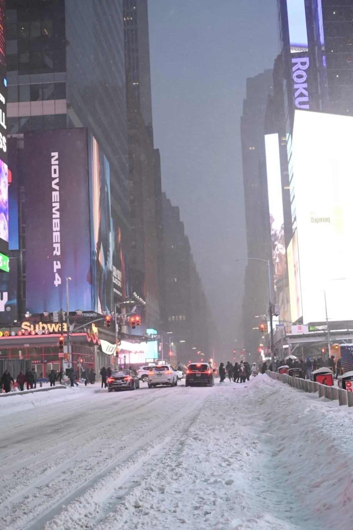 Ekstremna hladnoća i snijeg paralisali Njujork