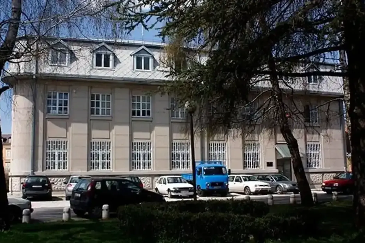 Grupa građana Cetinja: Mrvaljević potvrdio kritike, Arhiv kao skladište za političko-crkvenu razmjenu