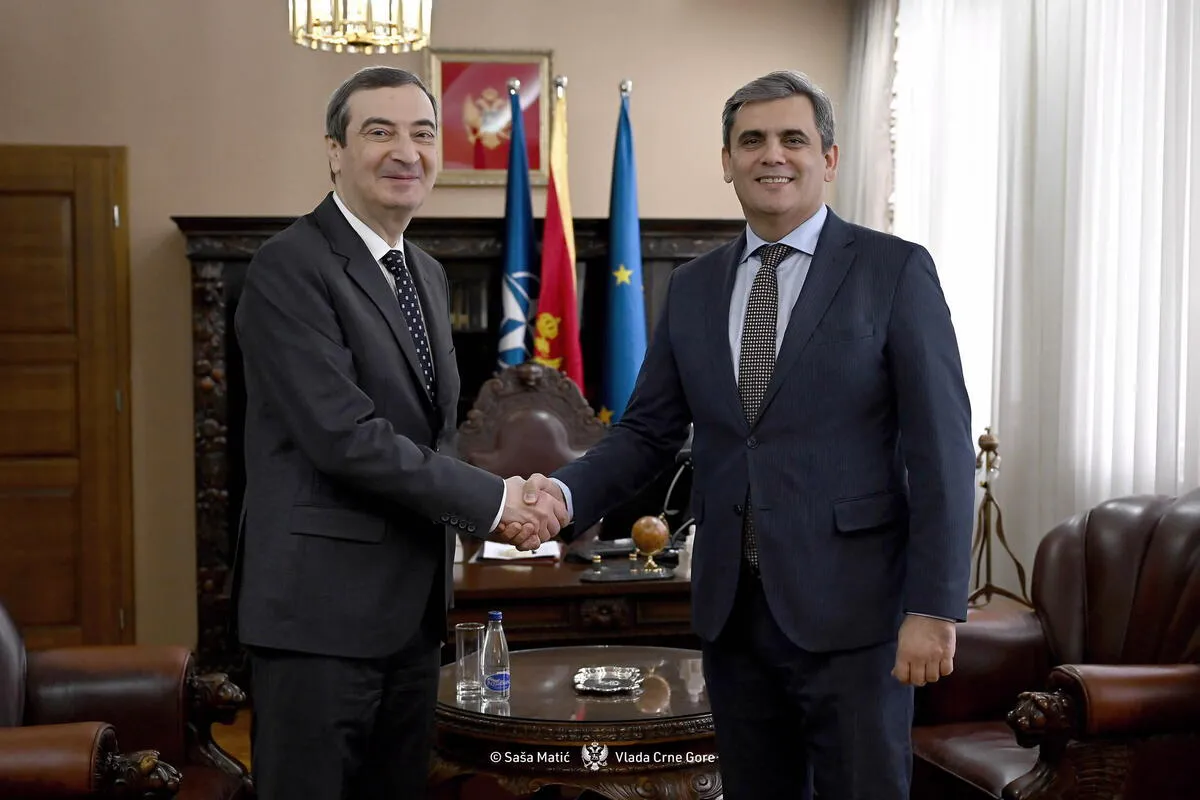 Ibrahimović: Vize za Azerbejdžance uvedene zbog usklađivanja sa EU