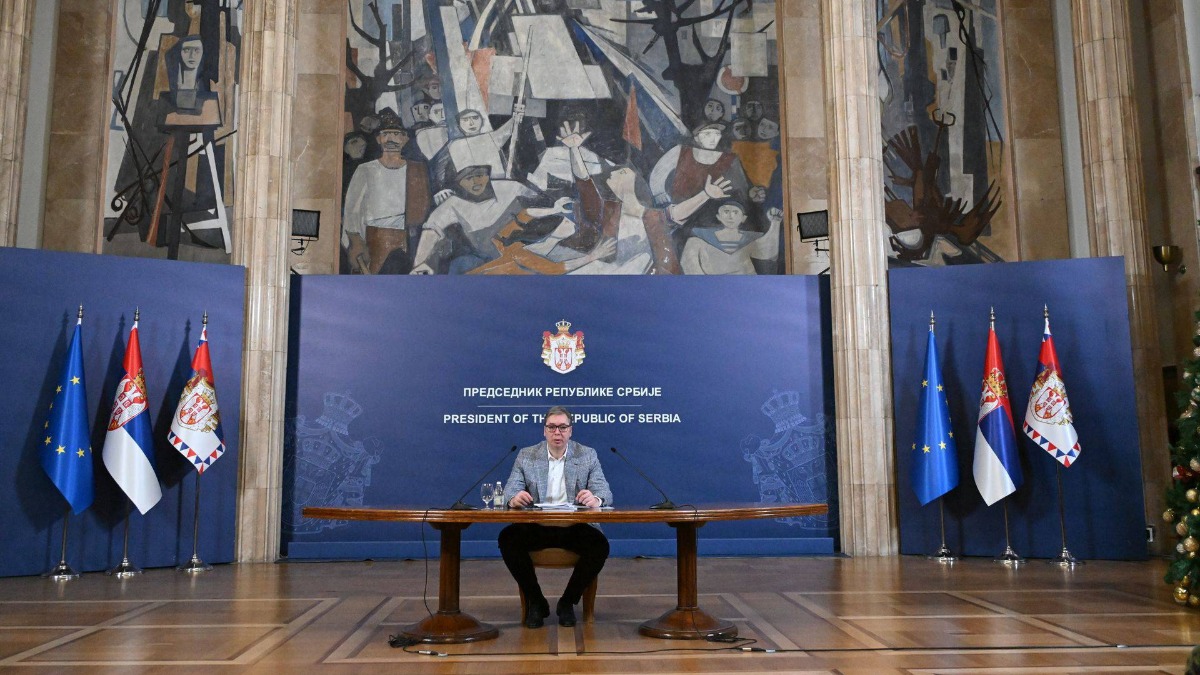 Kritika Helsinškog komiteta: Vučićeva politika na ivici kolapsa