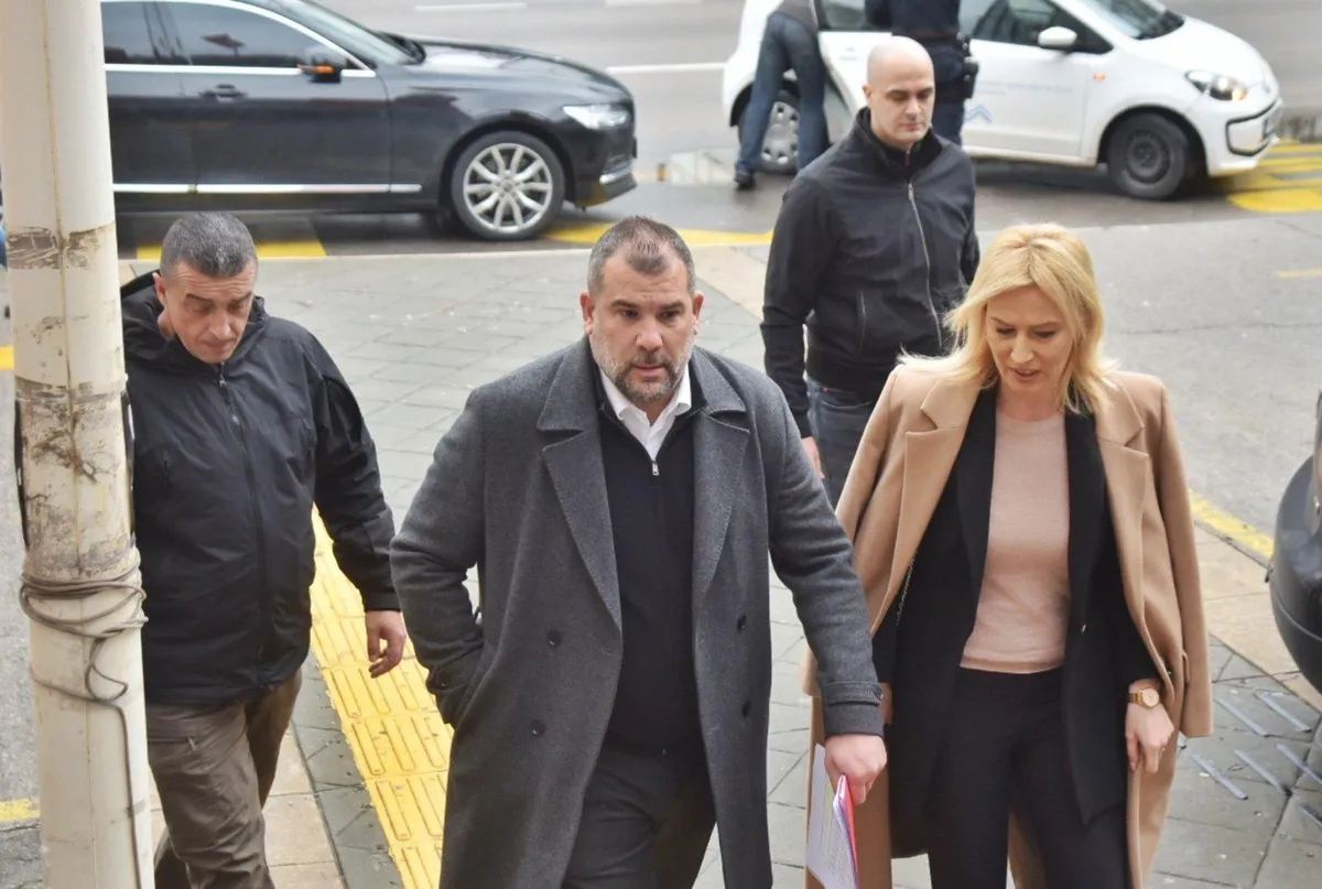 Lazarević i Krapović u sudu: Sukob zbog razrješenja na čelu vojske