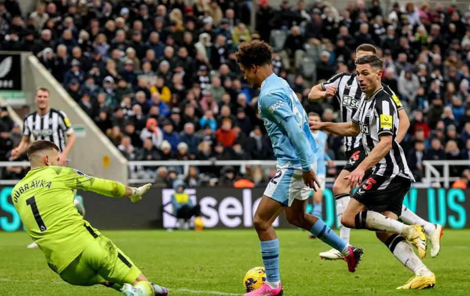 Mančester Siti prodao Oskara Boba Fulamu za više od 30 miliona eura