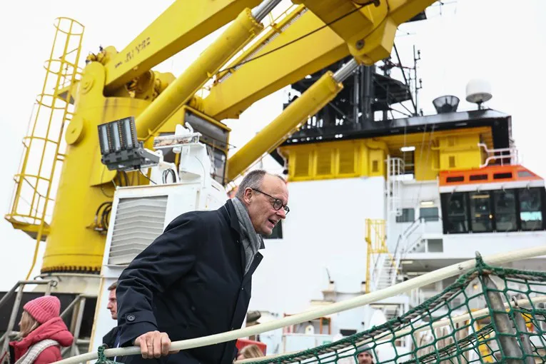 Merc: Počinju razgovori o evropskom nuklearnom kišobranu
