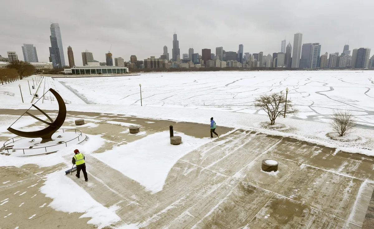 Najmanje 85 ljudi stradalo u SAD od posljedica sniježne oluje