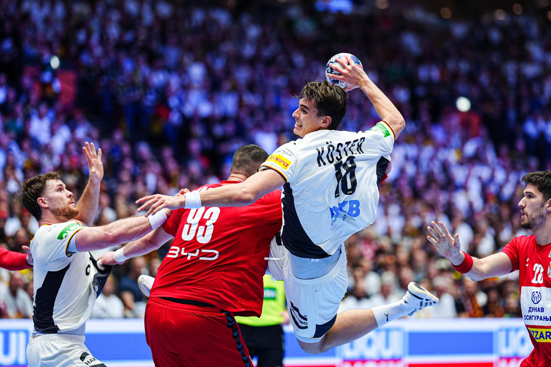 Njemačka savladala Španiju, Srbija ostala bez šanse za prolaz