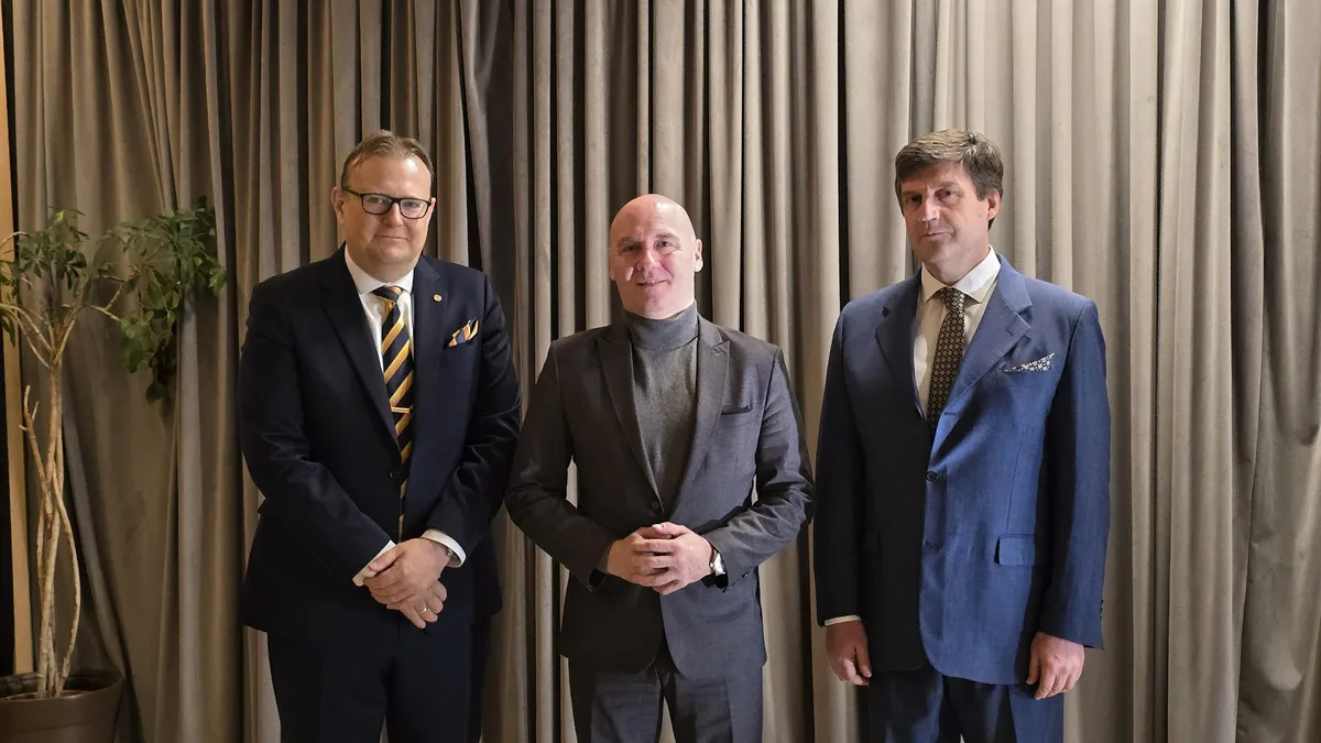 Obradović: Sistem javnog upozoravanja važan za bezbjednost građana