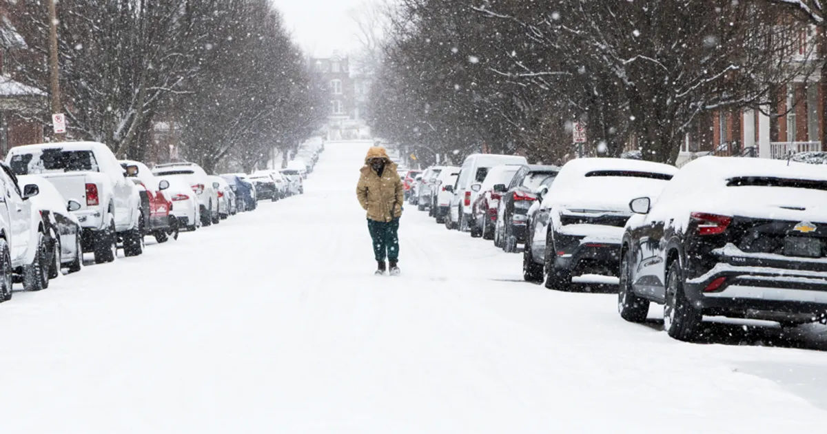 Otkazano 12.000 letova širom SAD zbog snežne oluje