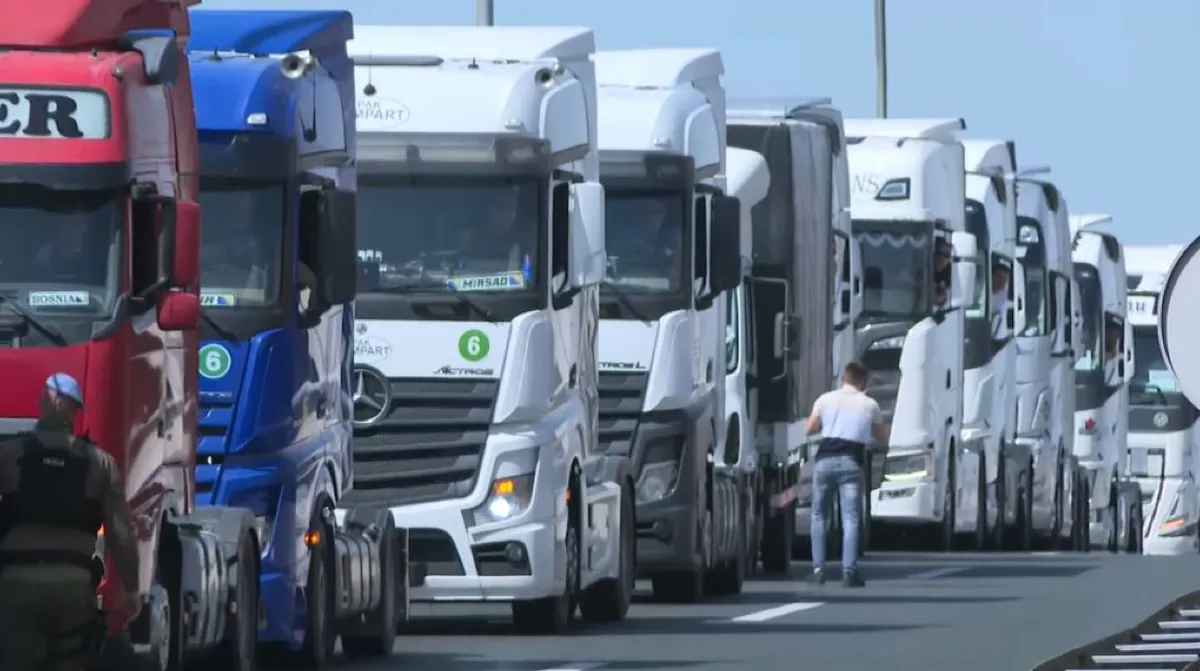 Peti dan protesta prevoznika: Blokirano više od 20 graničnih prelaza