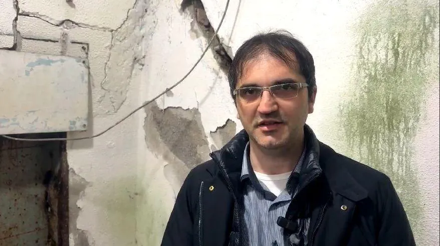 Plava zgrada u Herceg Novom nebezbjedna, rušenje i smještaj stanarima