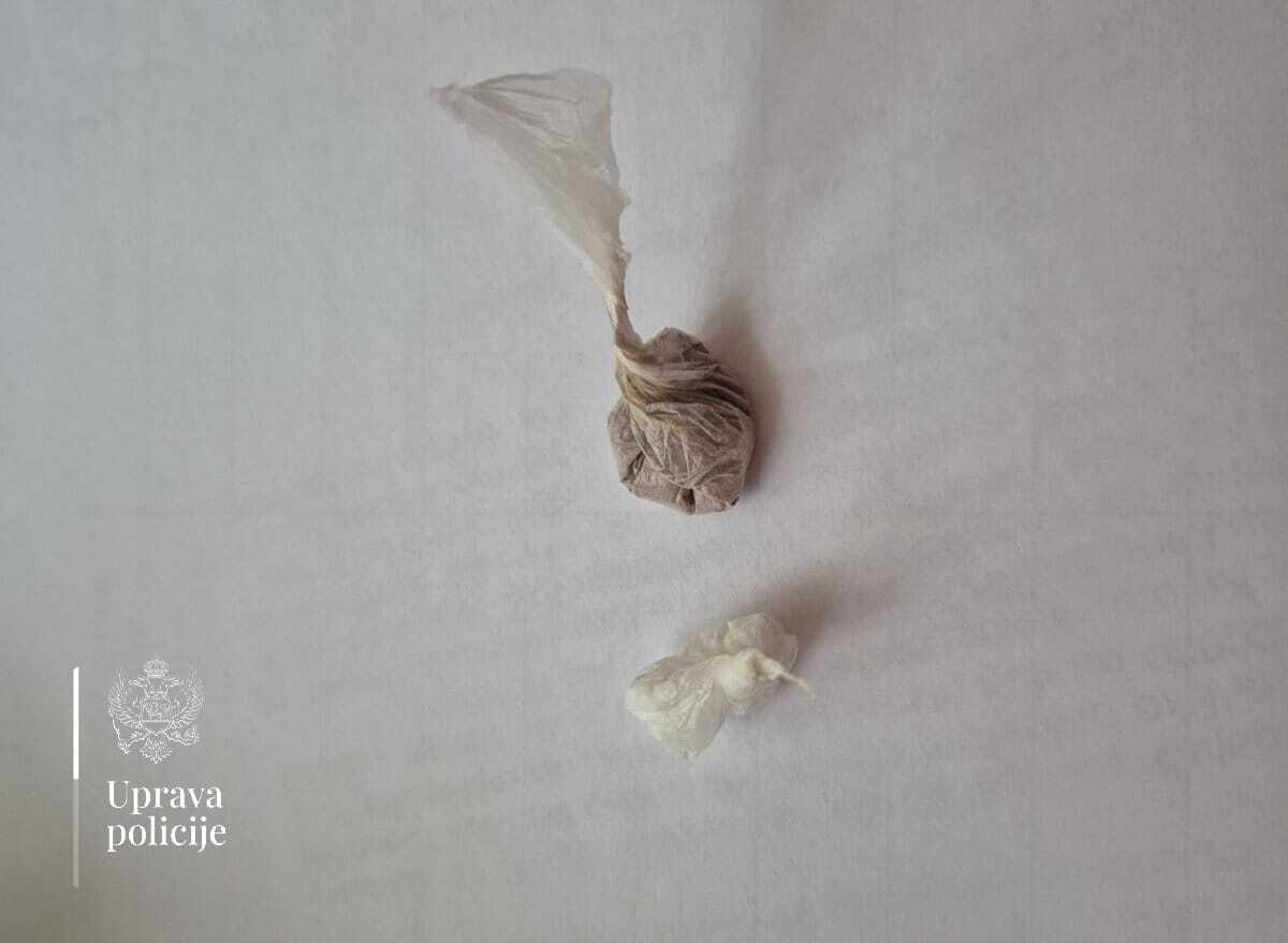 Policija u Kotoru zaplijenila kokain i heroin kod lokalnog stanovnika