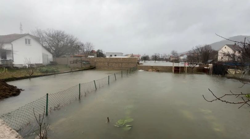 Poplave u Grebicama: Mještani u strahu od novih padavina
