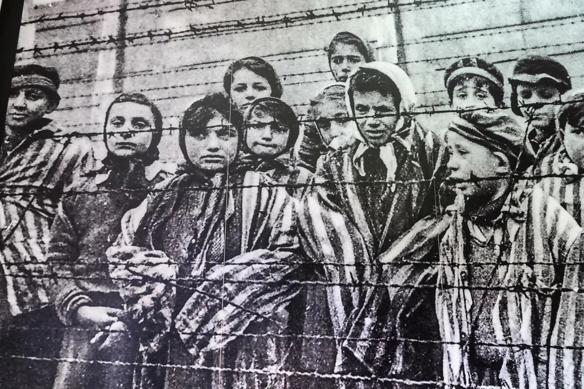 Poruka preživjelog logoraša iz Aušvica: Pamćenje kao svjetlo, a ne breme