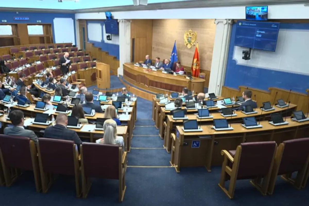 Poslanici 10. februara o izboru Krstonijevića za sudiju Ustavnog suda