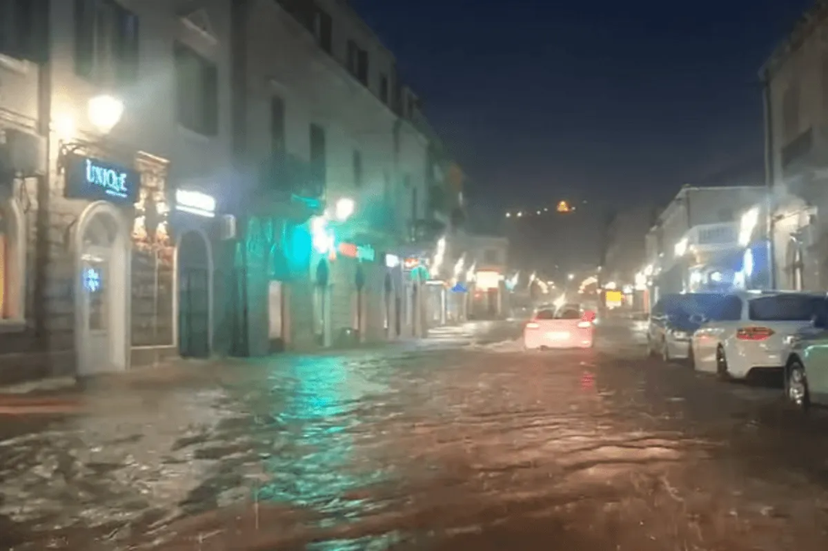 Provala oblaka u Trebinju: Ulice pod vodom