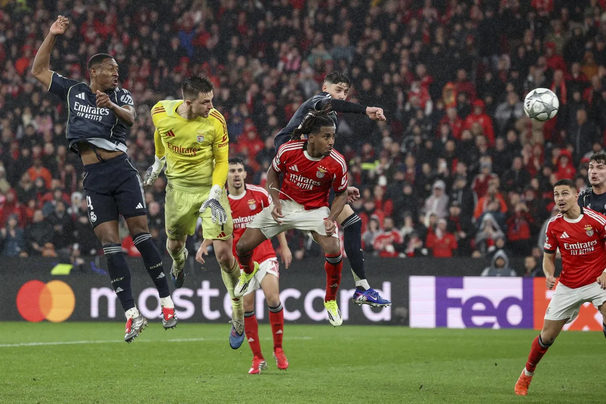 PSŽ i Real u plej-of, Napoli razočarao, Trubin junak Benfike