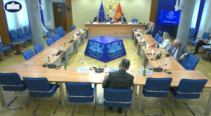 Rasprava o neradnoj nedjelji sljedeće sedmice