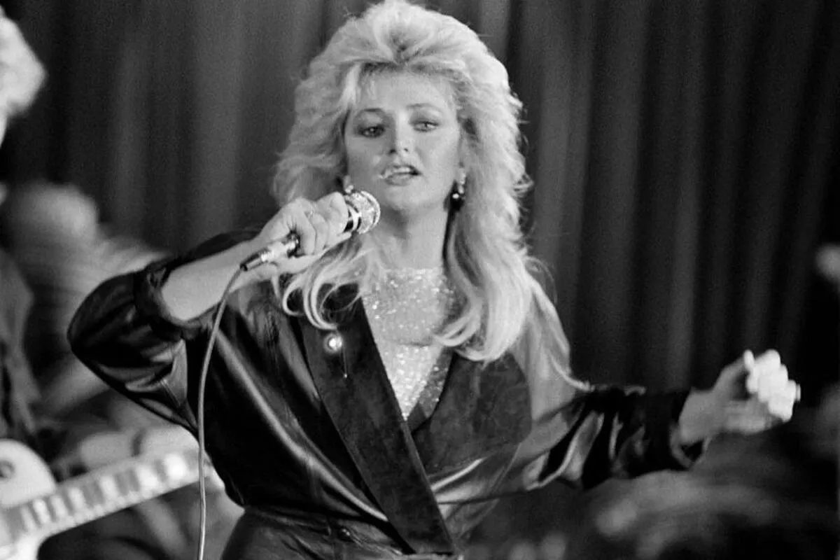 Renesansa pjesme Total Eclipse of the Heart: Izjave Boni Tajler