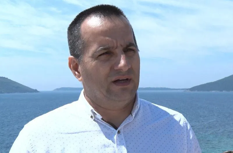 Rmandić upozorava na debakl u zapošljavanju novih službenika