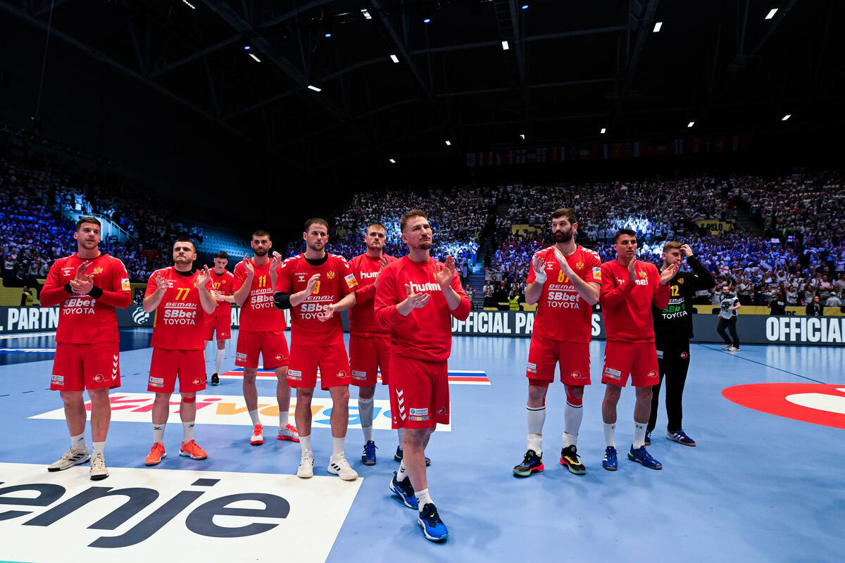 Rukometna reprezentacija Crne Gore pred ključni meč protiv Švajcarske