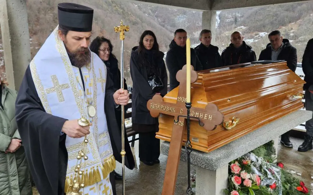 Sahranjen veliki srpski književnik Komnen Bećirović u Gornjoj Morači