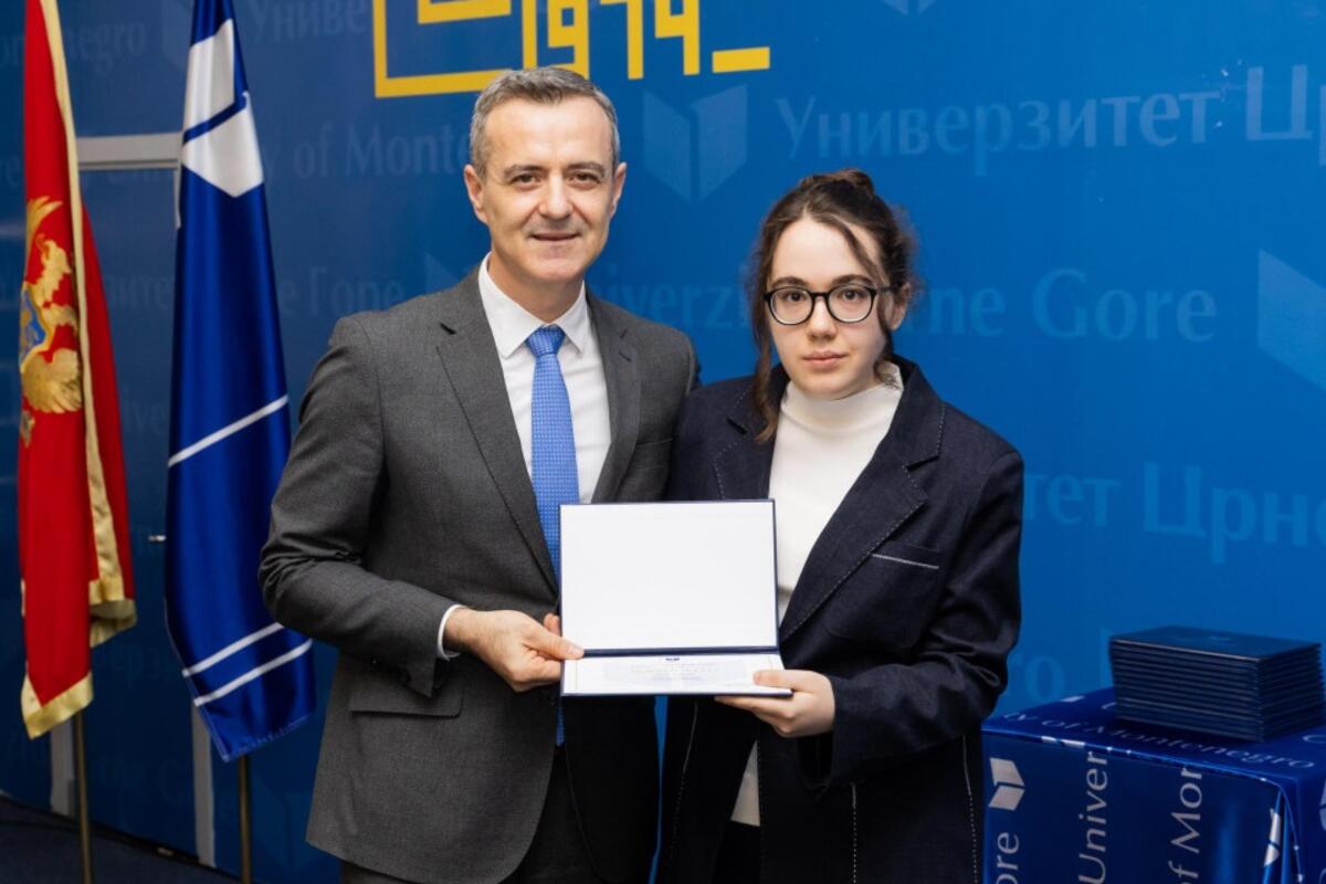 Sara Antović: Najbolja studentkinja Filozofskog fakulteta za 2025/26. godinu