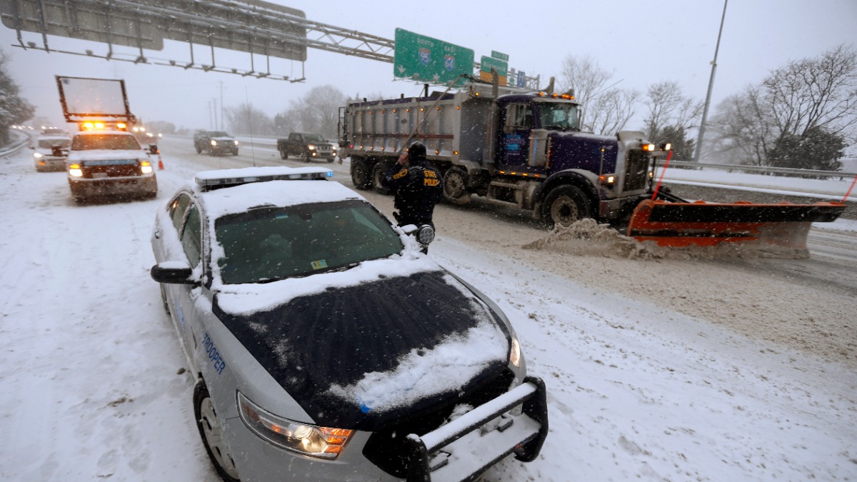 Sjedinjene Američke Države na udaru istorijske zimske oluje