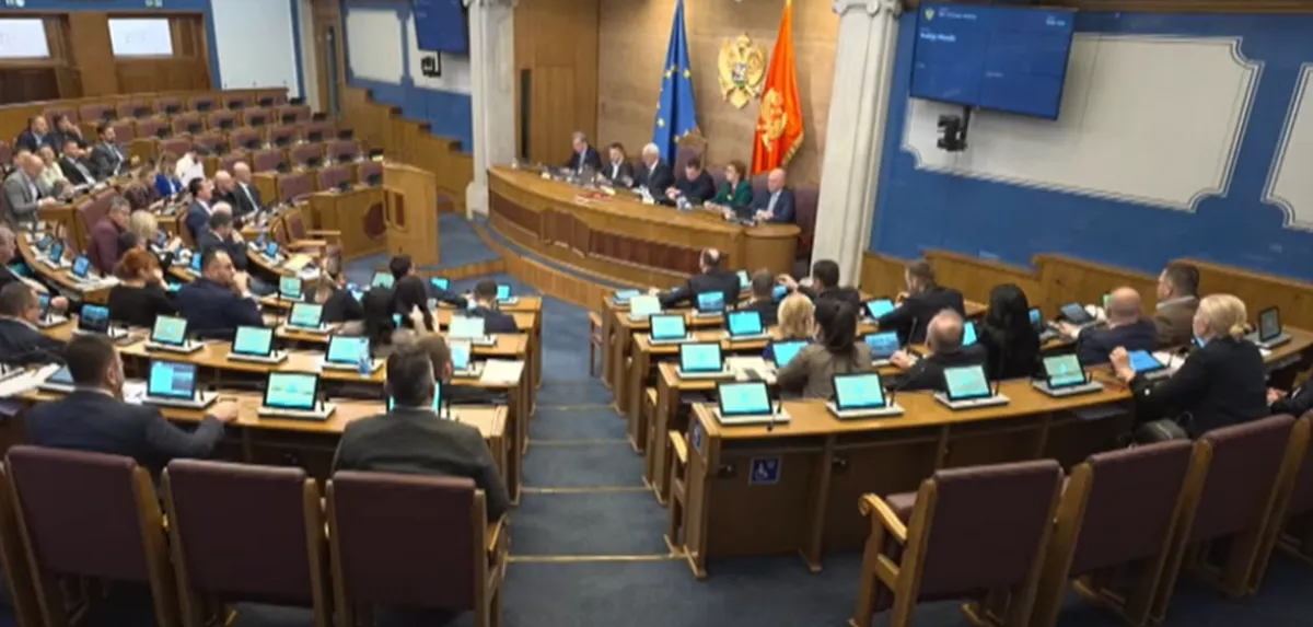 Skupština zakazala vanrednu sjednicu o neradnoj nedjelji za 16. februar