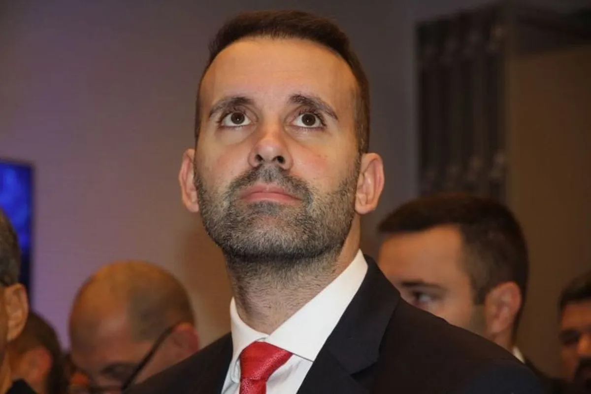 Spajić: Nedostupnost Miloša Medenice je neprihvatljiva