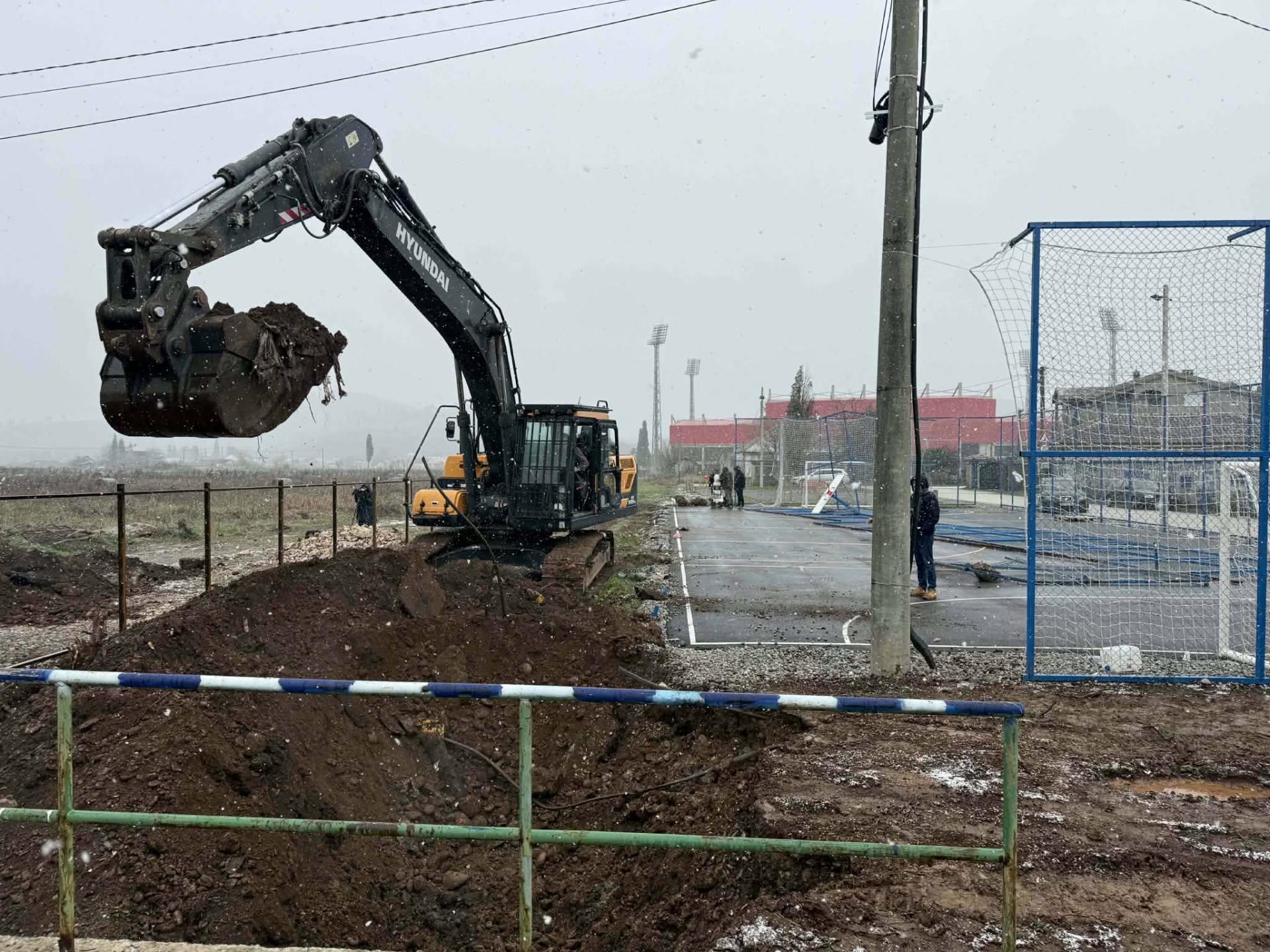 Srušeno igralište na Marezi zbog privatnog mosta