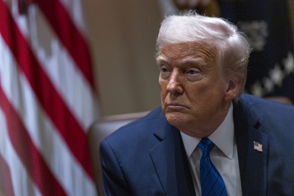 Stiven Švarc otkazao nastup zbog promjena u Kennedy centru