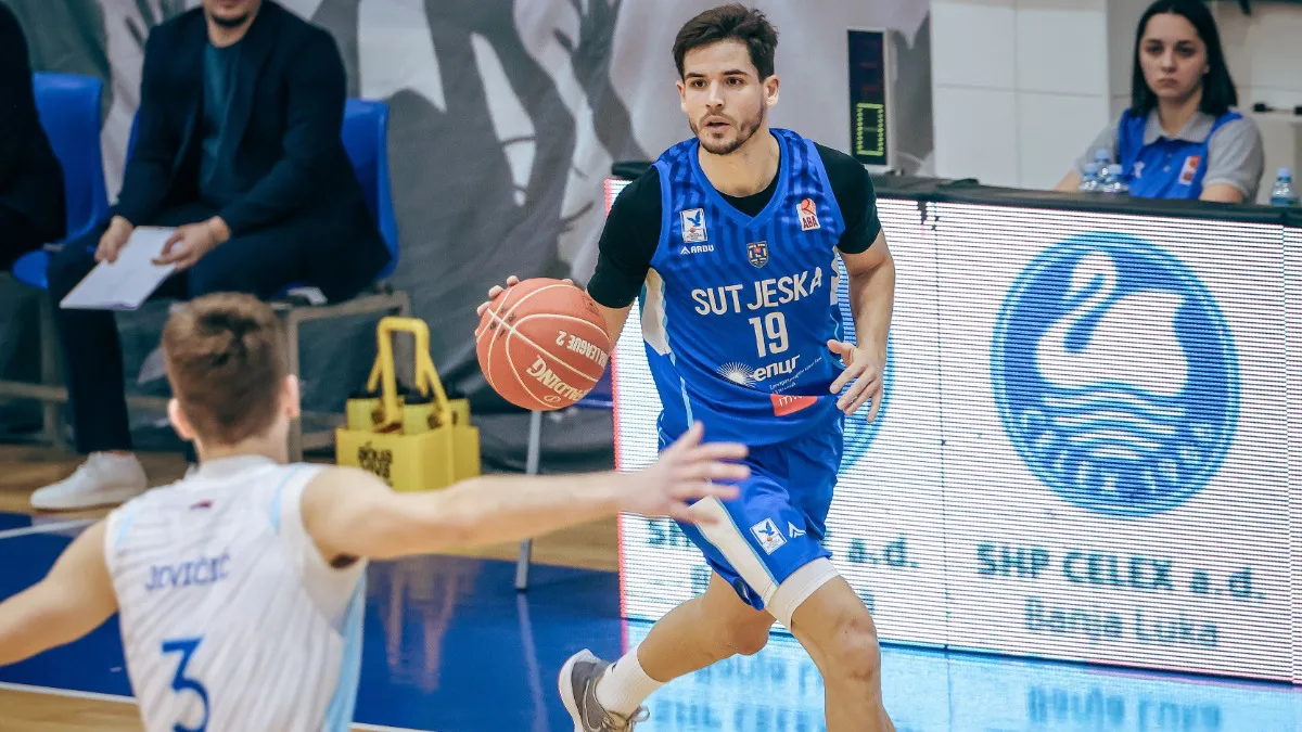 Sutjeska savladala Student i zadržala vrh ABA 2 lige